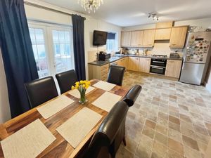 Kitchen- click for photo gallery